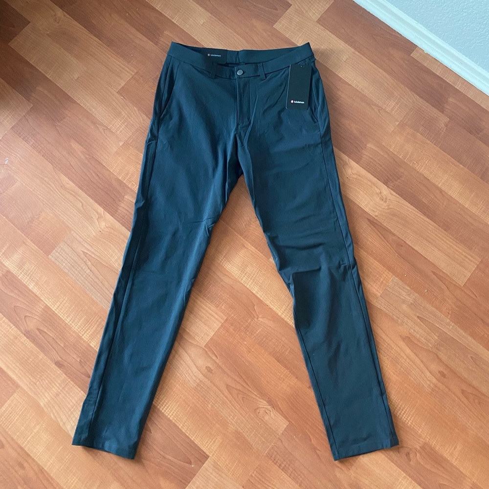 Lululemon - Commission Pant Slim - 34 x 34”